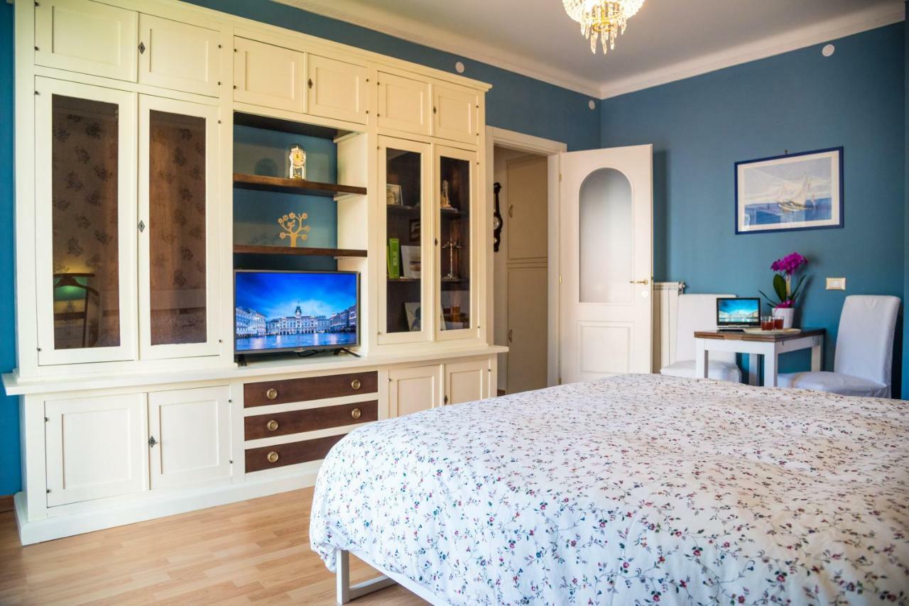 Room Felicia Триест Екстериор снимка